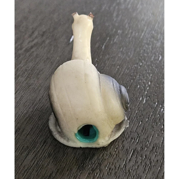 Vtg Rubber White Snail Pencil Sharpener 2.5 Inches - Picture 4 of 6